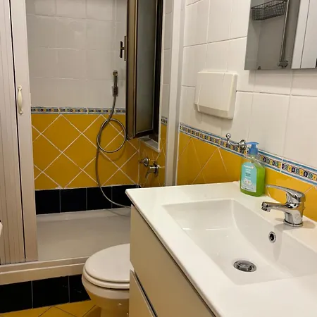 Apartmán Da Stefano Historical Center 5 Min To Aquarium - Happy Rentals Janov